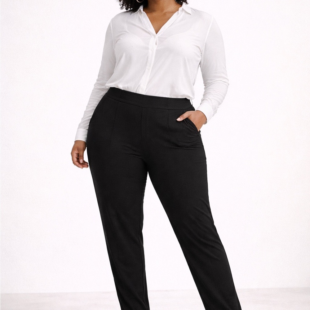 Stoosh Black Women's Trousers 1X Pull On